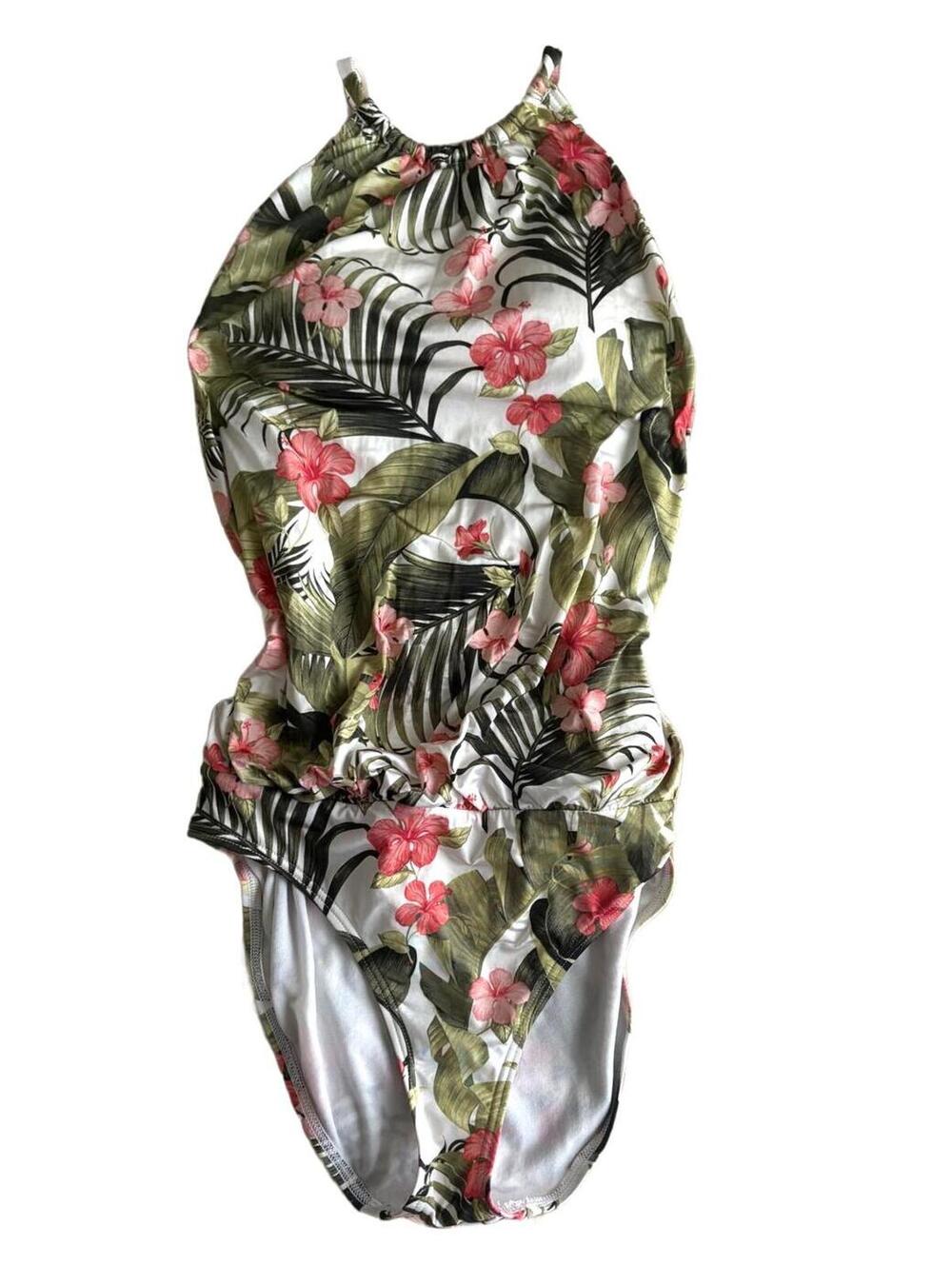 Tommy Bahama Tropical Floral One Piece Bathing Suit #vacation #floral #preppy